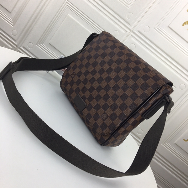 ルイヴィトンバッグ側面デザイン